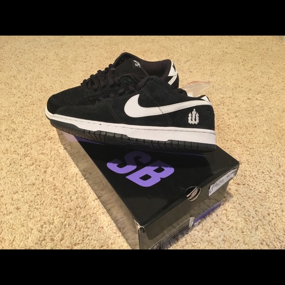 2006 Nike Dunk Low Pro SB 304292 014 “Wieger” NWT 2006 Nike Dunk Low Pro SB 304292 304292 SB 014 “Wieger” NWT ce1e8a